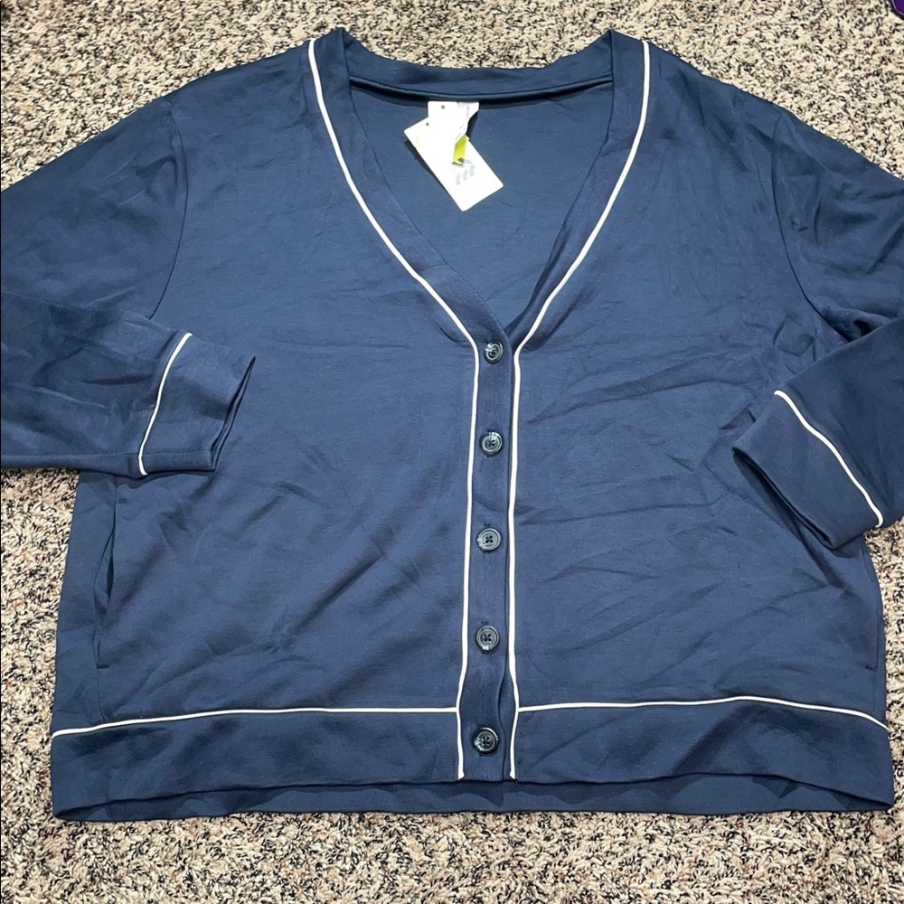 🆕 All In Motion Woman’s Piped Button Up Cardigan Relaxed Fit Navy Var Size | NWT - Picture 5 of 11